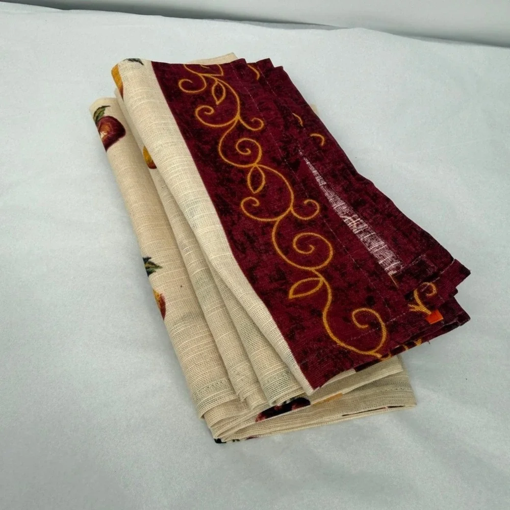 Avon Cloth Napkins Home Style Lab 6pc NEW Table Linens Fruit Print Scroll Edge